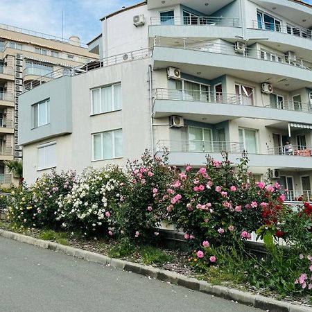Апартаменти "Бриз" Sveti Vlas Exterior photo
