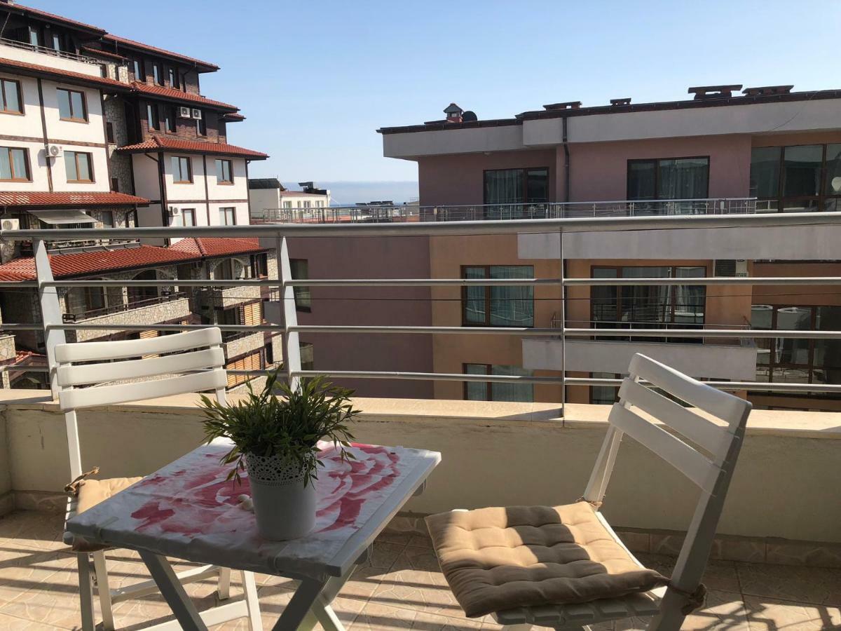 Апартаменти "Бриз" Sveti Vlas Exterior photo