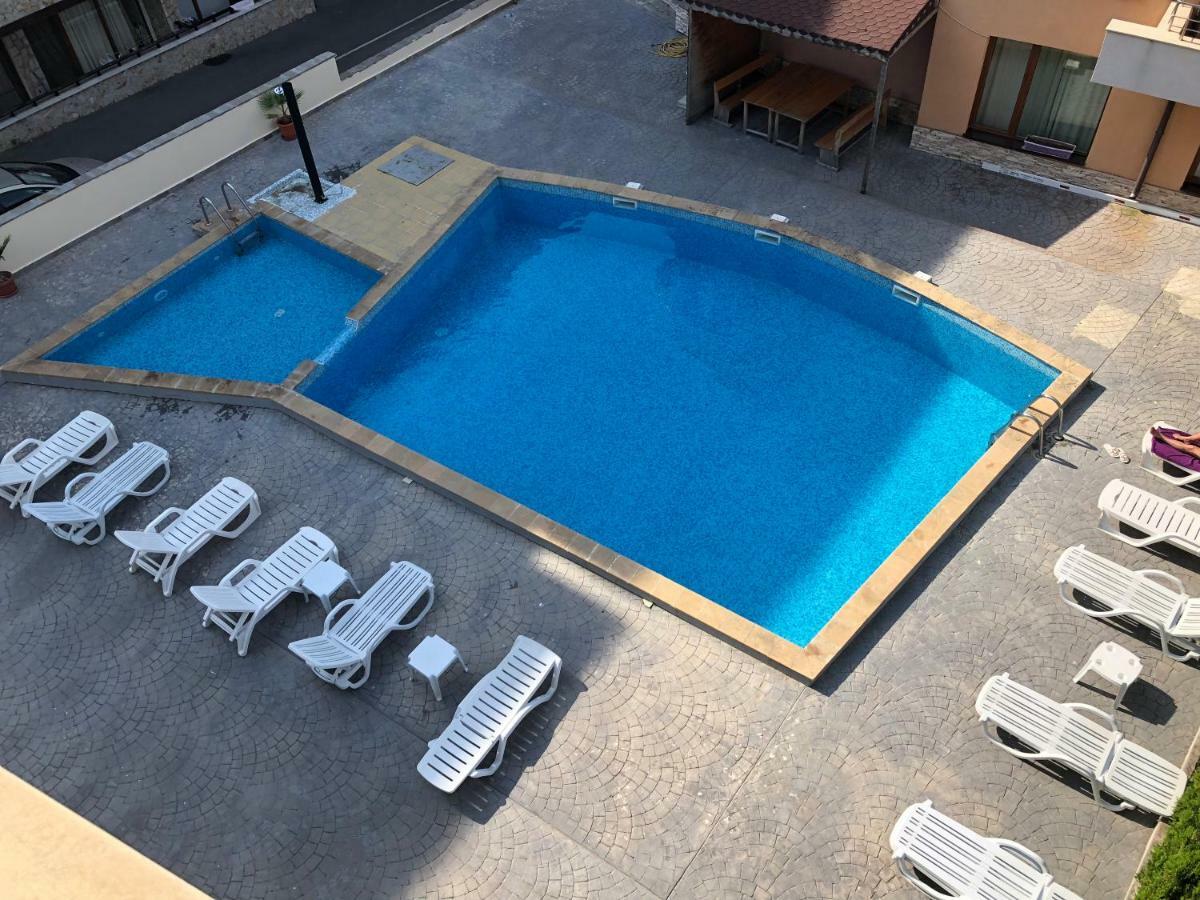 Апартаменти "Бриз" Sveti Vlas Exterior photo