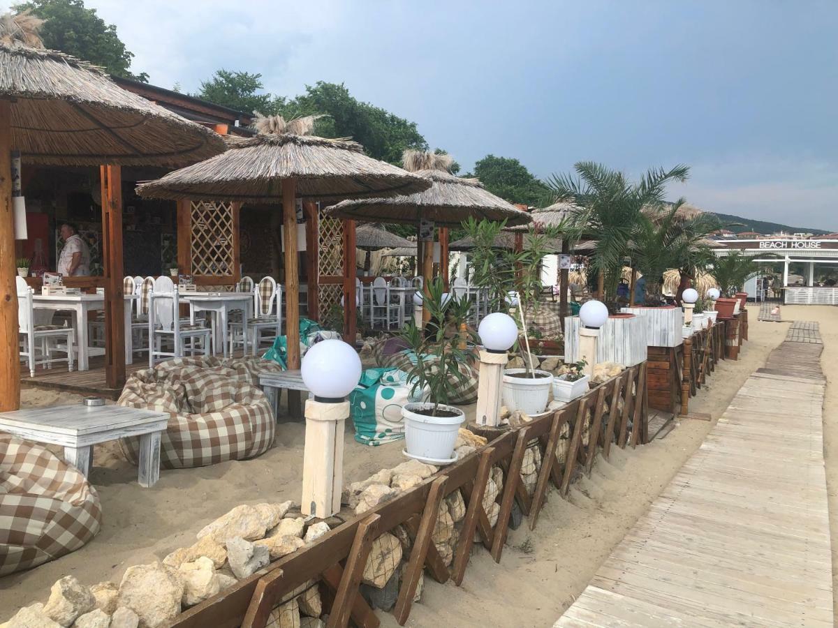 Апартаменти "Бриз" Sveti Vlas Exterior photo